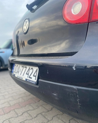 Volkswagen Golf cena 9500 przebieg: 250000, rok produkcji 2004 z Więcbork małe 106